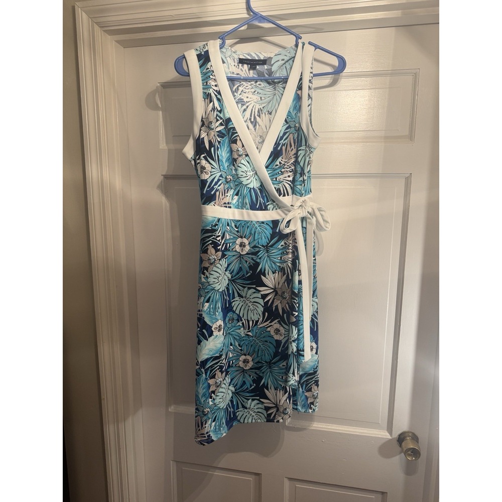 Tommy Hilfiger Aqua Navy White Tropical Leaf Wrap Dress, Sleeveless,  Size 8
